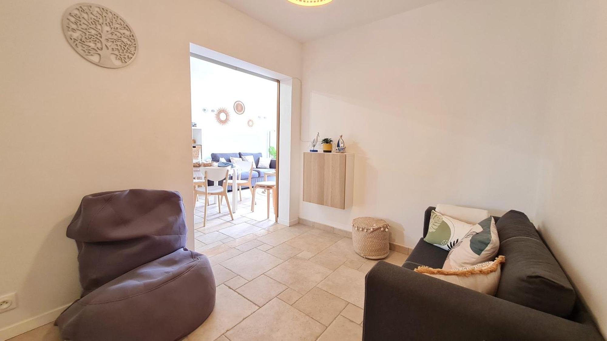 Bel Appartement Renove, Avec Terrasse Et Piscine La Croix-Valmer Exterior foto